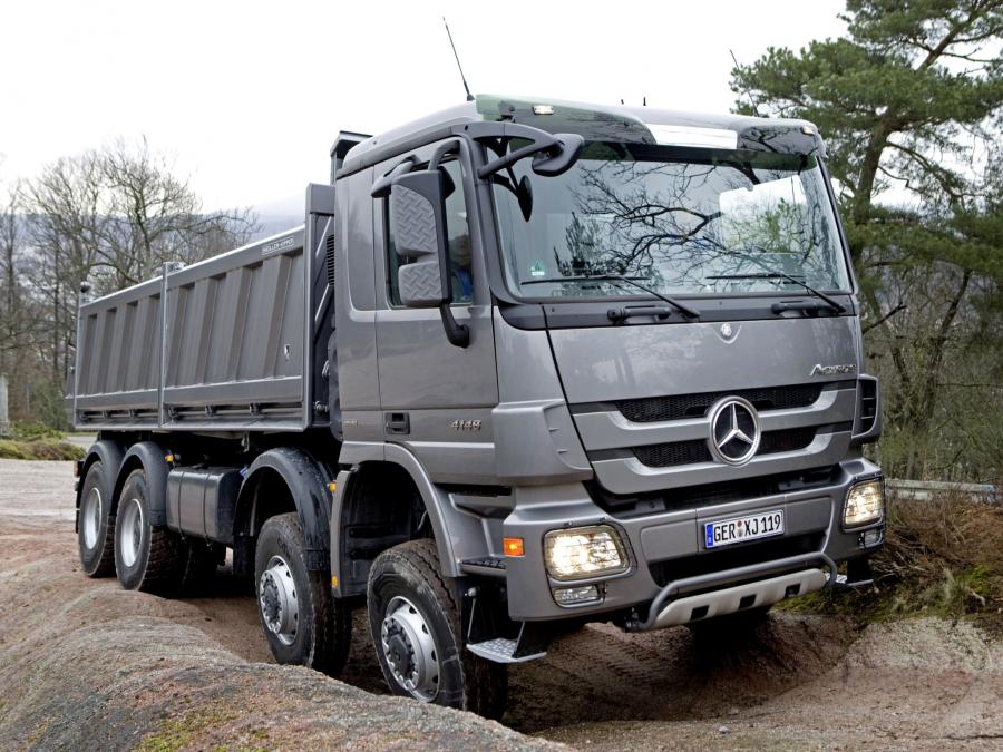  Mercedes-Benz Actros 4148 2009 года  (фото 10 из 25)